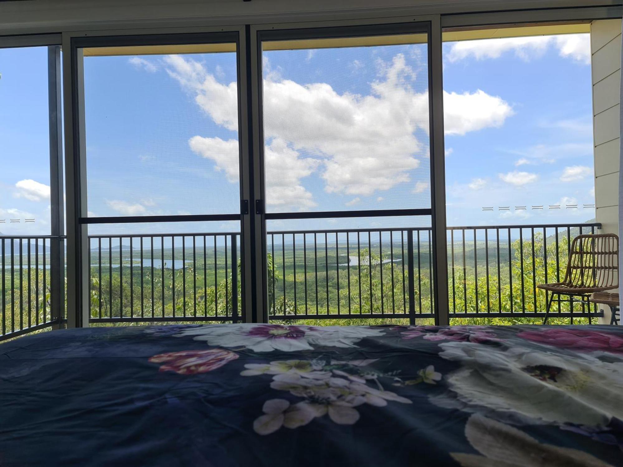 Aparthotel Vista Hinchinbrook Cardwell Exterior foto