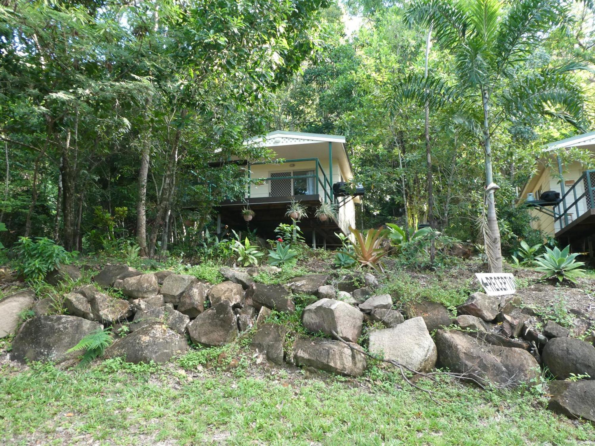 Aparthotel Vista Hinchinbrook Cardwell Exterior foto