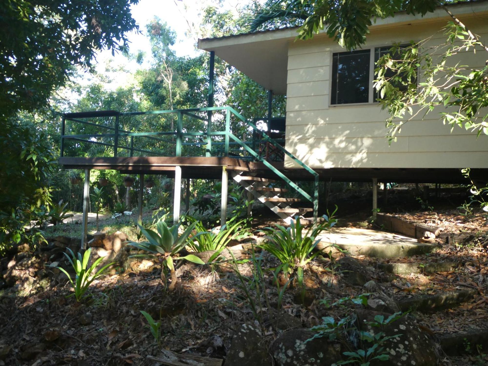 Aparthotel Vista Hinchinbrook Cardwell Exterior foto